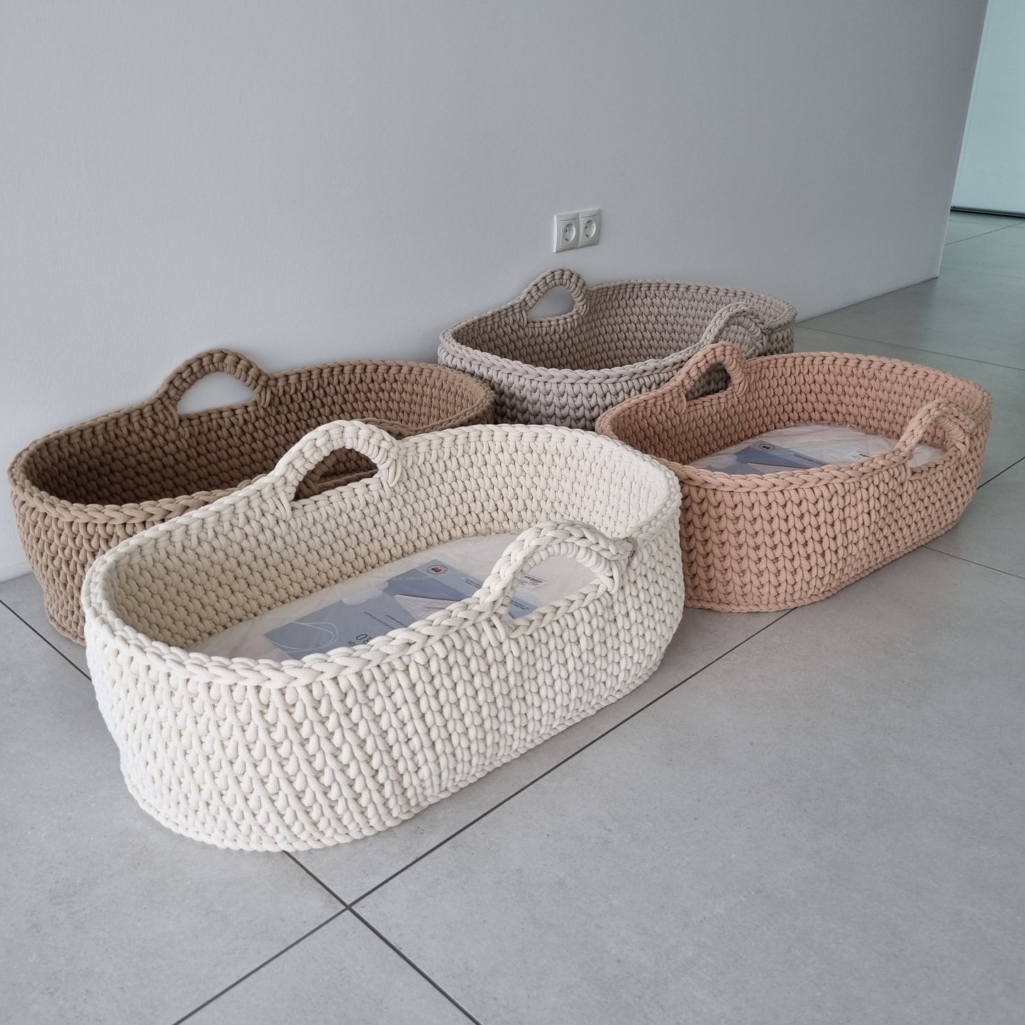 Berceau bébé panier moïse au crochet en coton Oeko-Tex