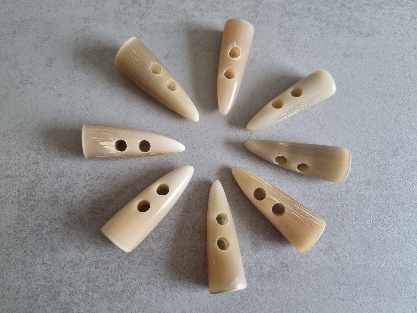 Knebelknopf aus Horn 5cm für Jacken Kardigans und Taschen