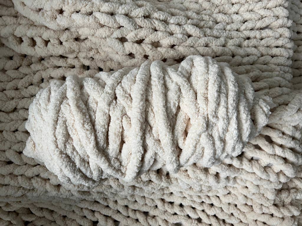 Chenille-Garn zum Armstricken und Fingerstricken Jumbo