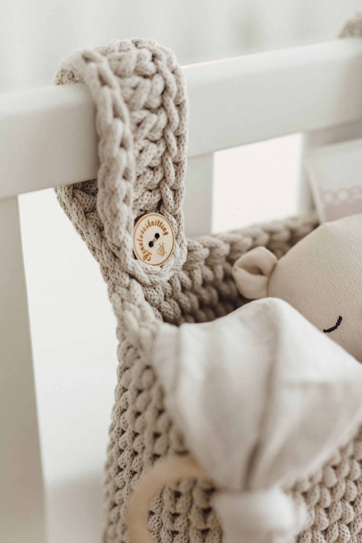 Hängekörbchen für das Babybett