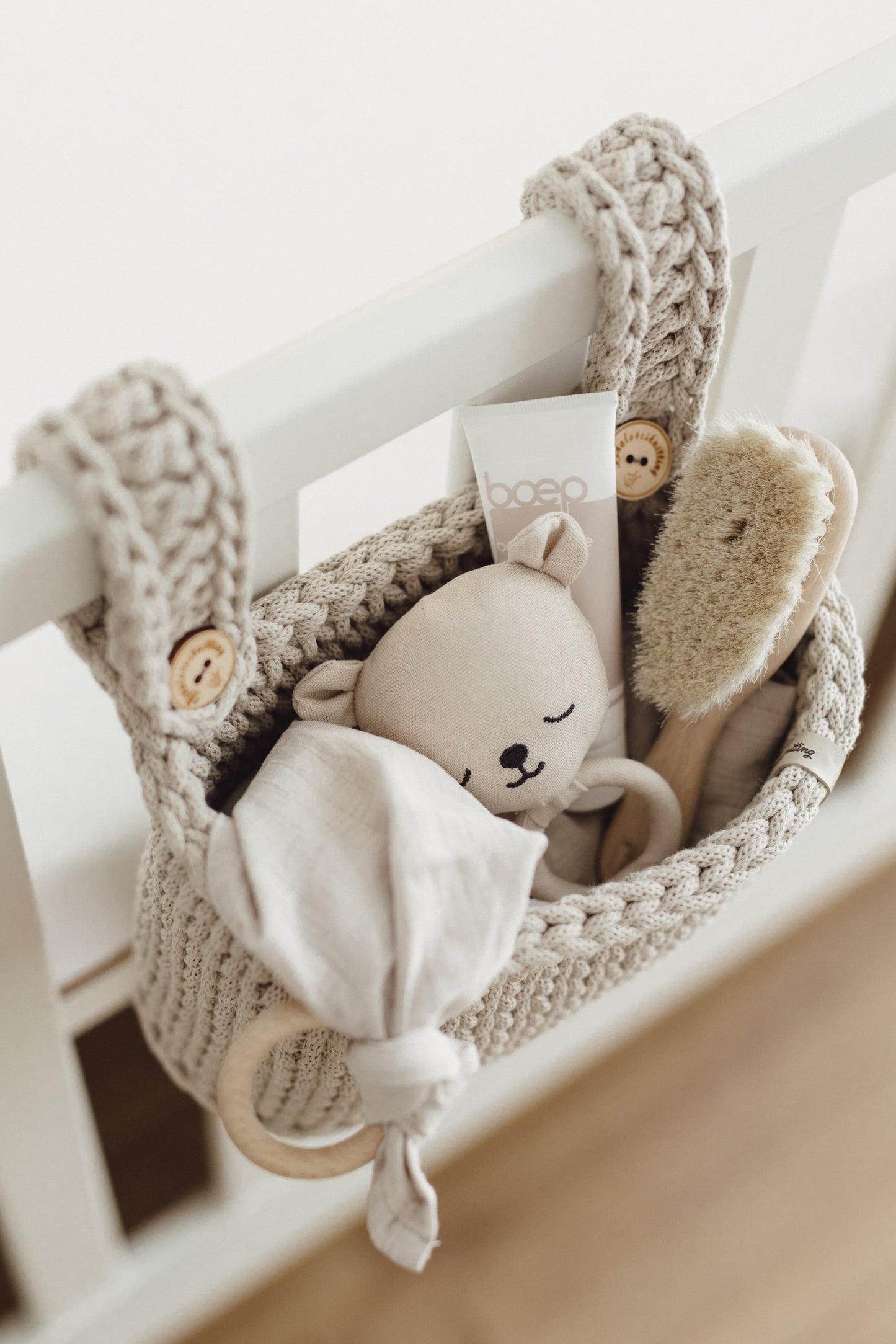 Hängekörbchen für das Babybett
