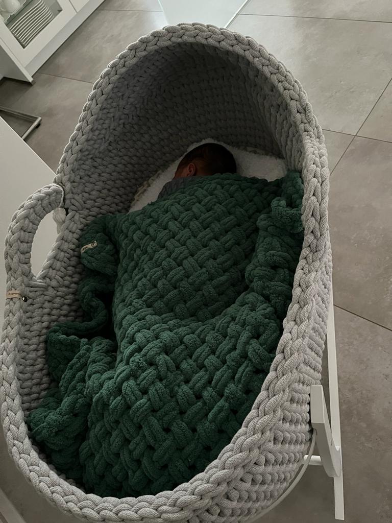 Handgestrickte Decke Babydecke Neugeborenendecke Kuscheldecke Einschlagdecke kuschelig weich Karo-Muster Baby Geschenk Babyparty Babyshower