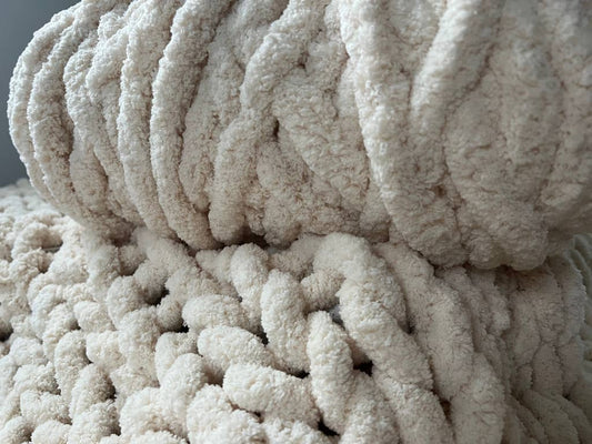Chenille-Garn zum Armstricken und Fingerstricken Jumbo