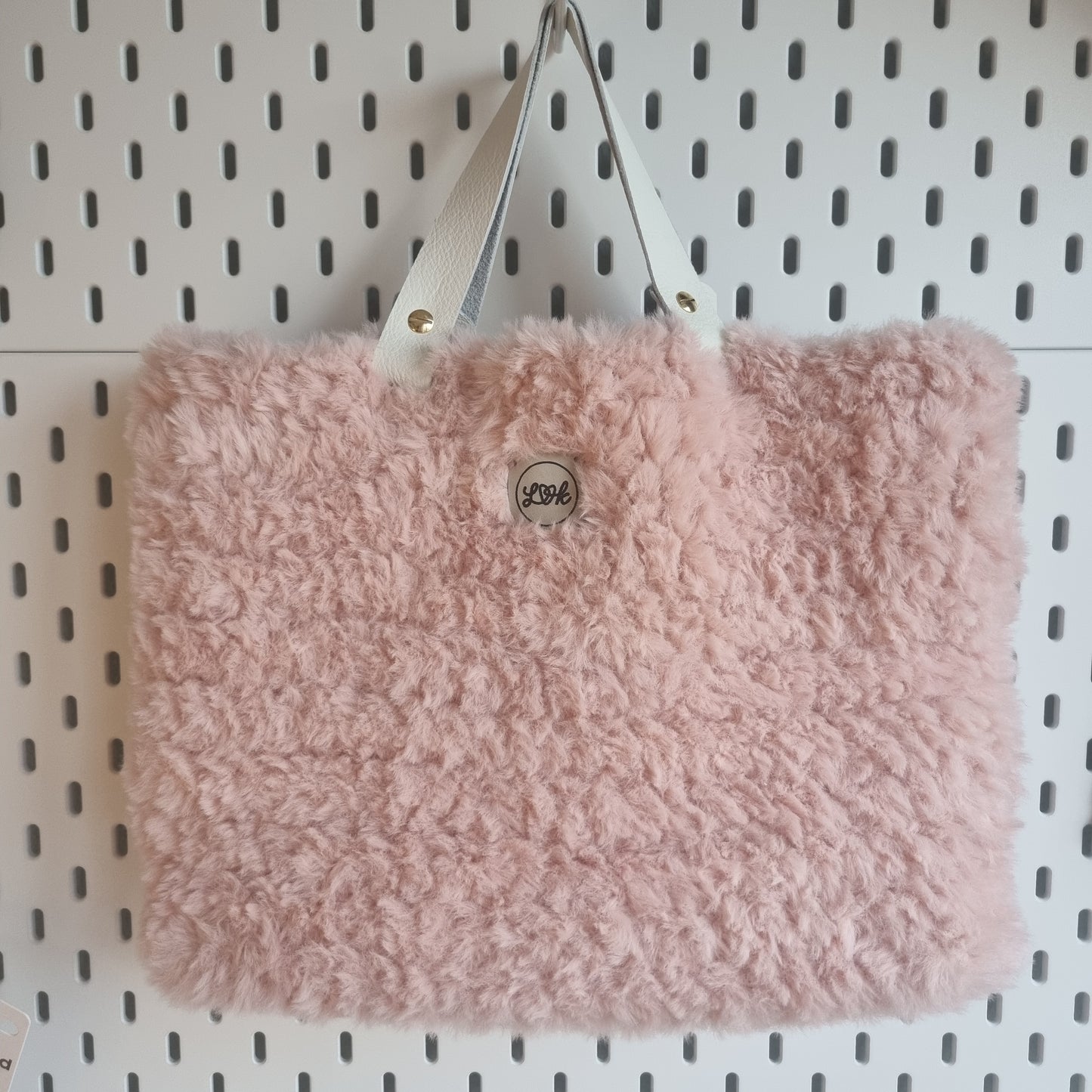 Kuschelige Kunstfell-Handtasche
