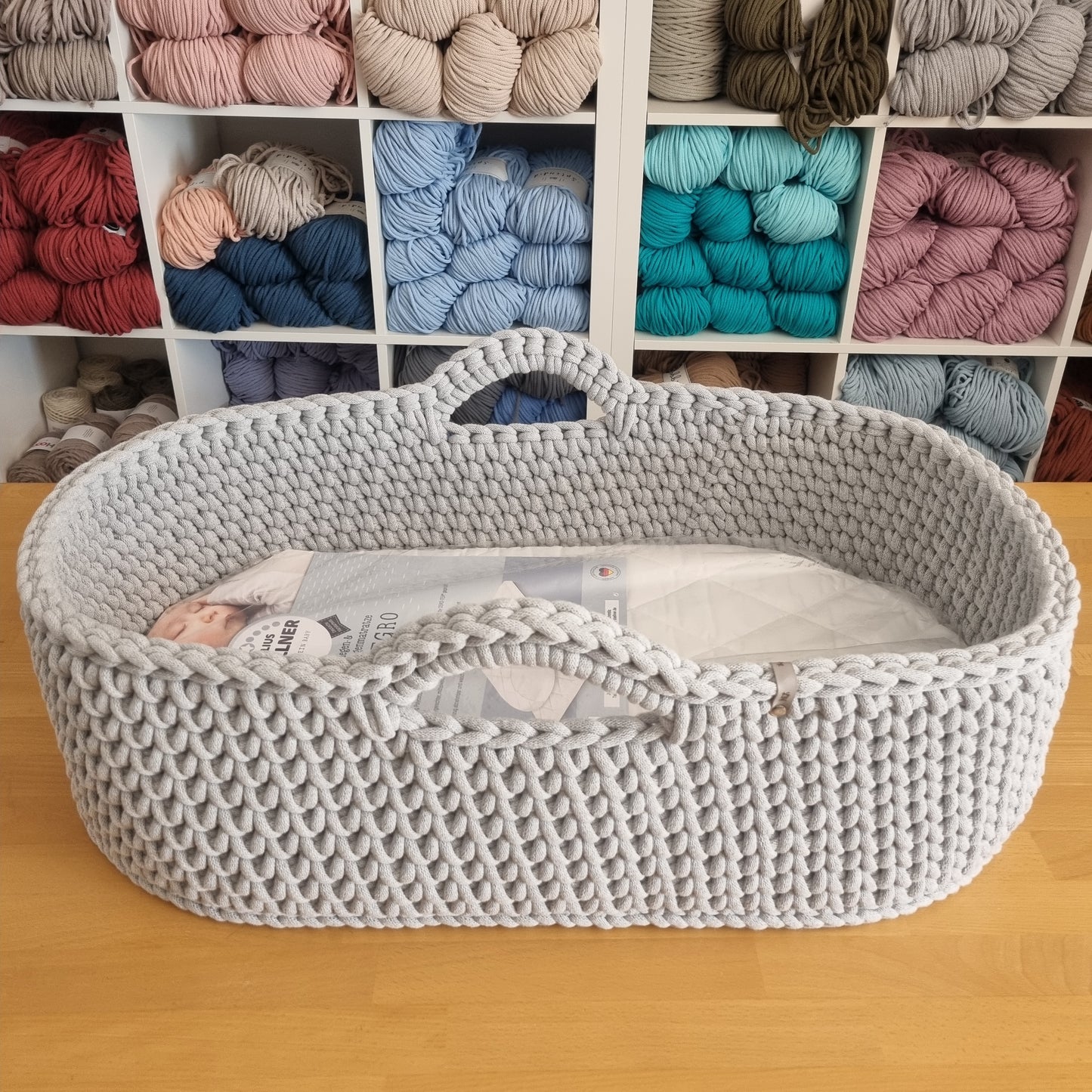 Berceau bébé panier moïse au crochet en coton Oeko-Tex