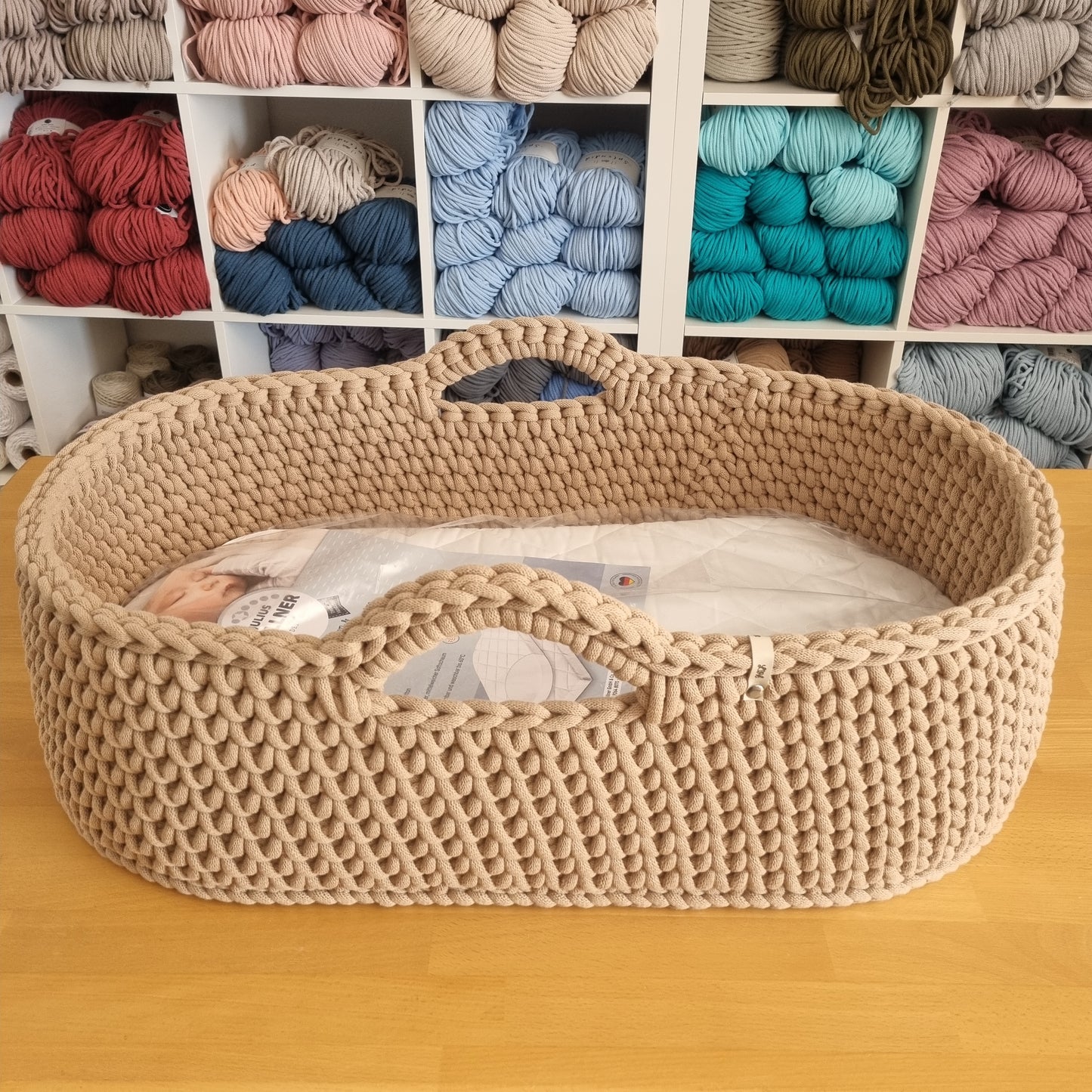 Berceau bébé panier moïse au crochet en coton Oeko-Tex