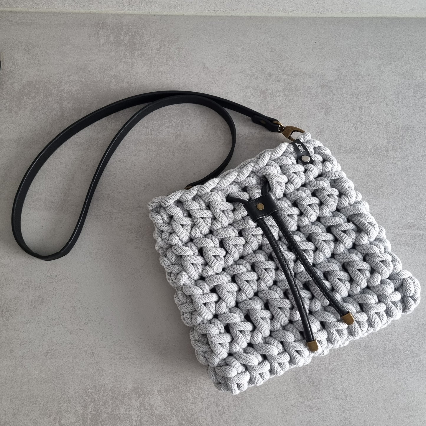Tasche grob gehäkelt