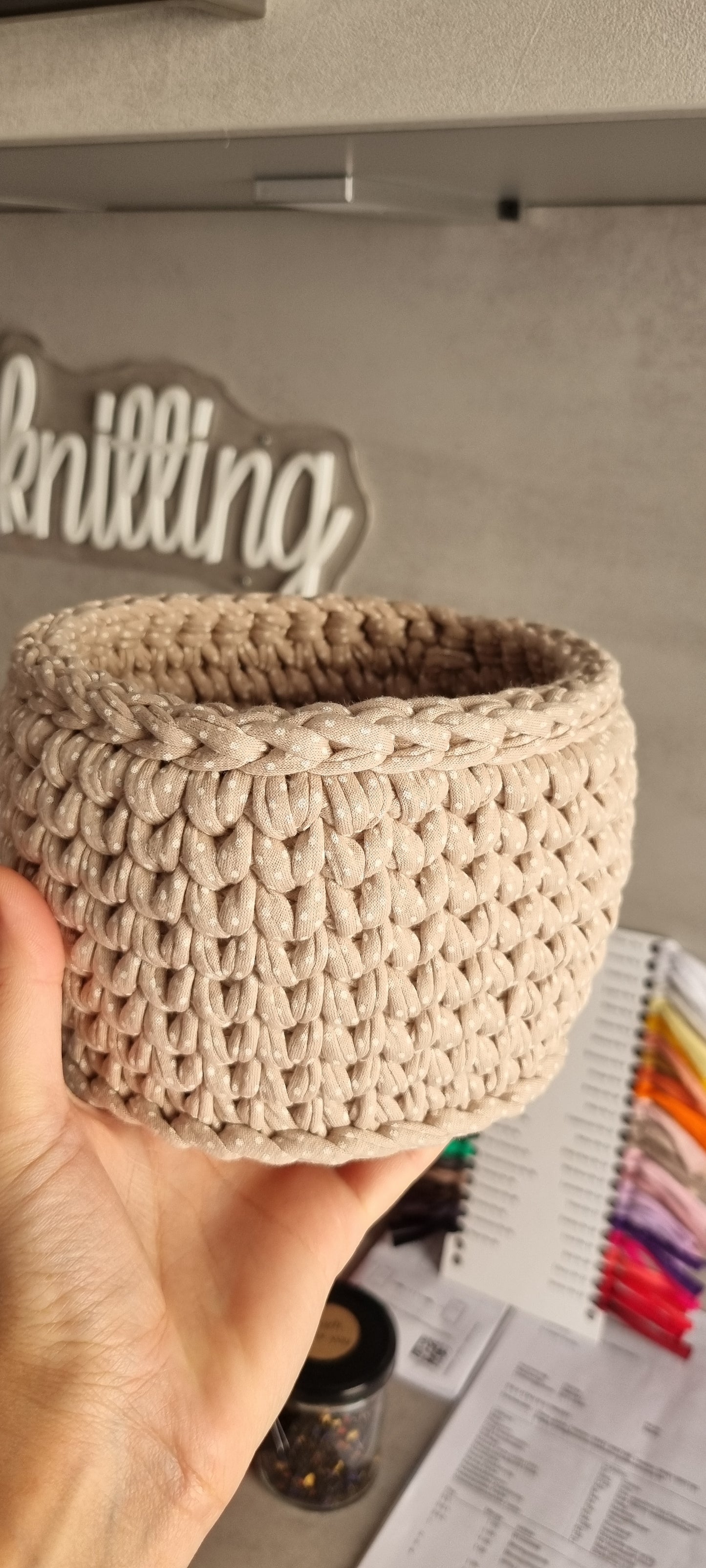 Crochet basket 15cm bottom diameter
