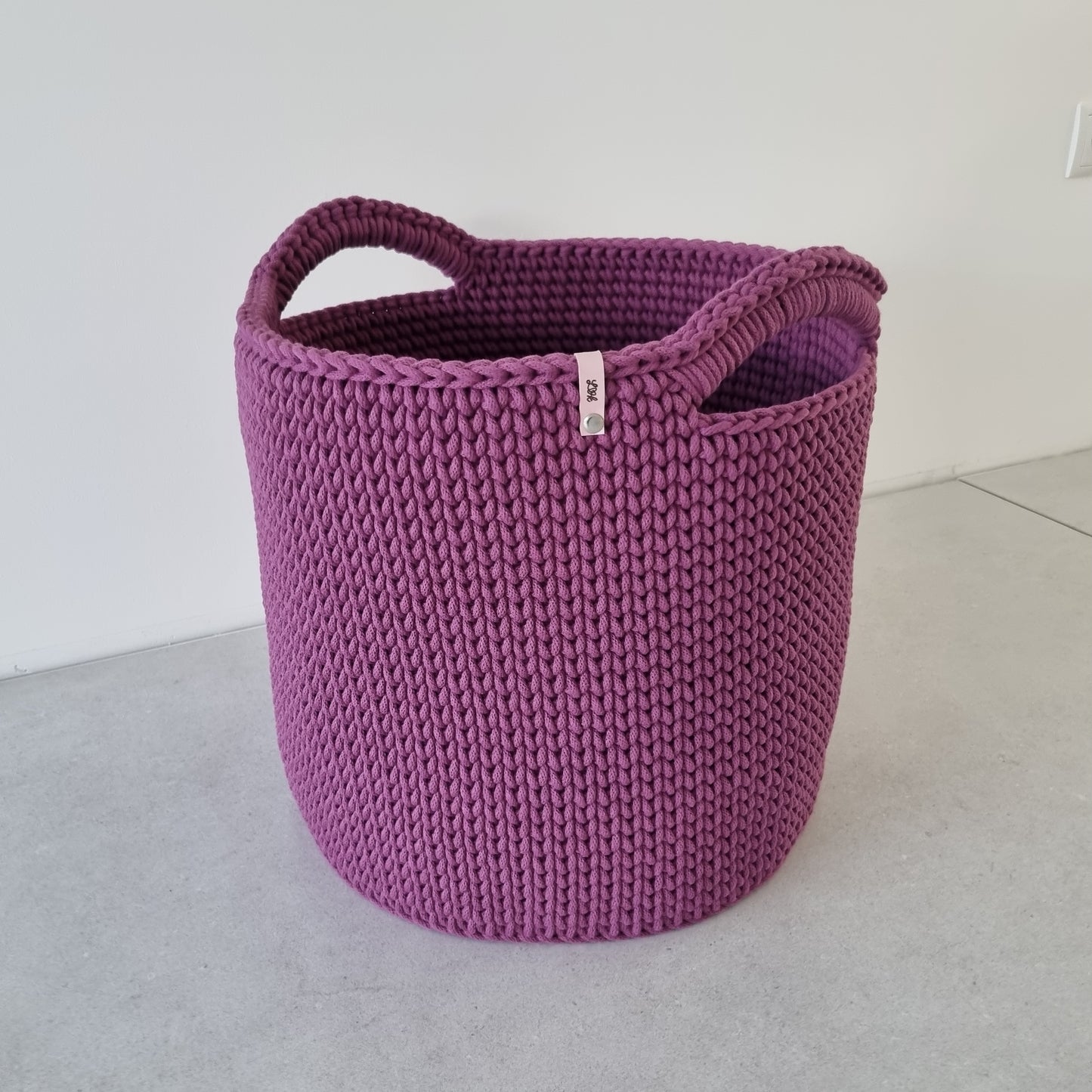 Handgemachter Wäsche-/Ablagekorb XXL aus recycelter Baumwolle
