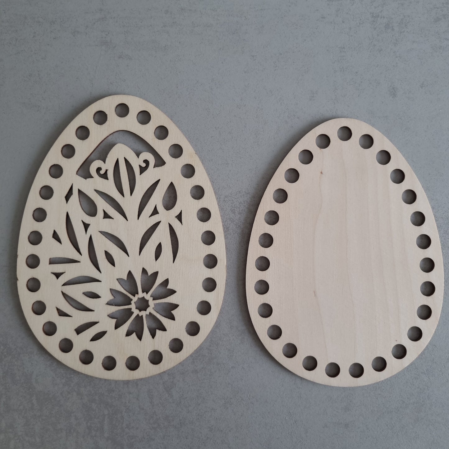 Set: Holzdeckel mit Holzboden in Ei-Form