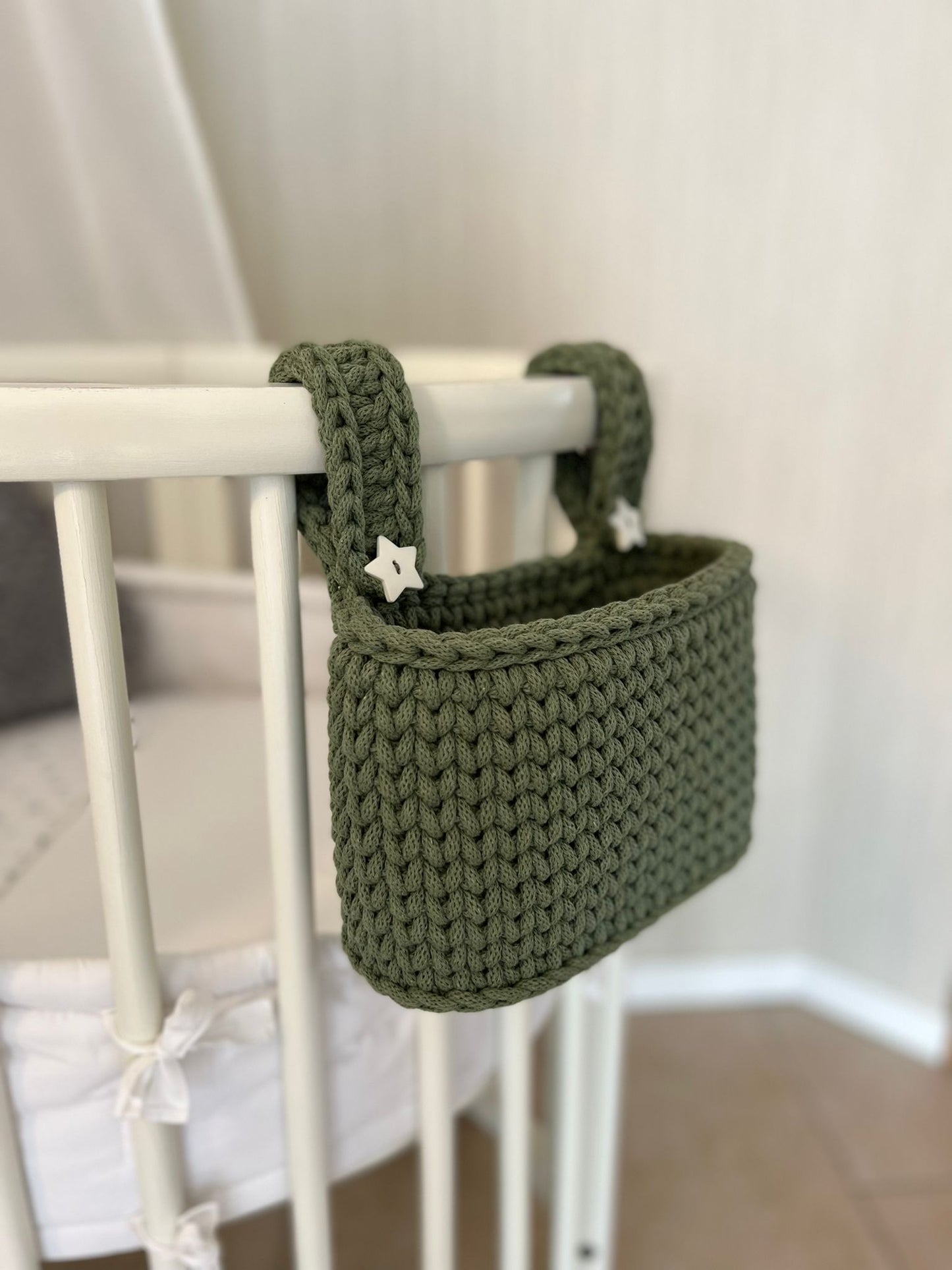 Hängekörbchen für das Babybett
