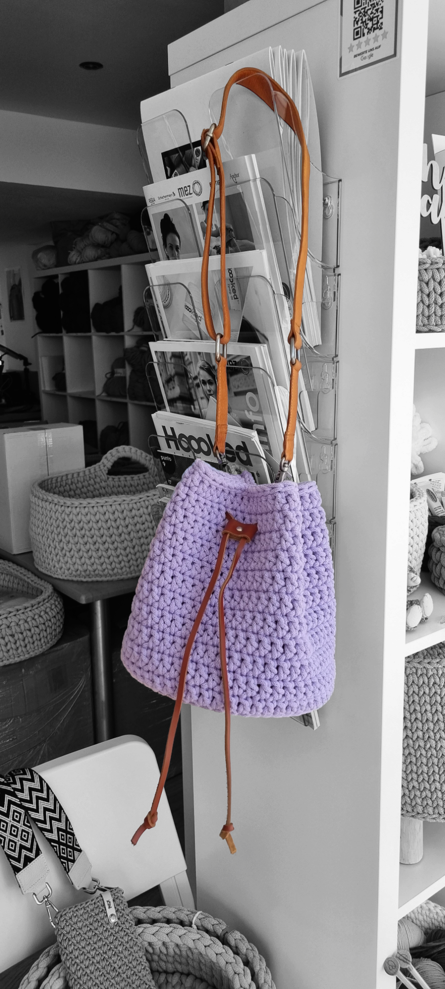 Gehäkelte Handtasche "Torba" mit Echtlederelementen