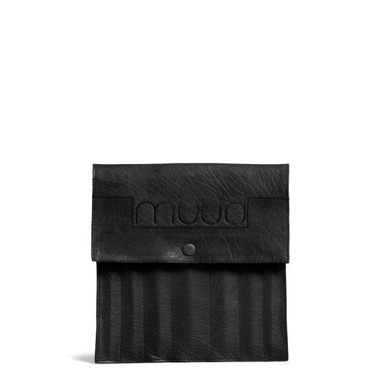 MUUD Oslo Handmade leather double pointed needle case