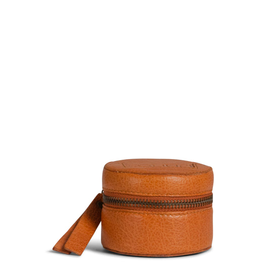 MUUD Helsinki handmade leather cube for needles and small accessories