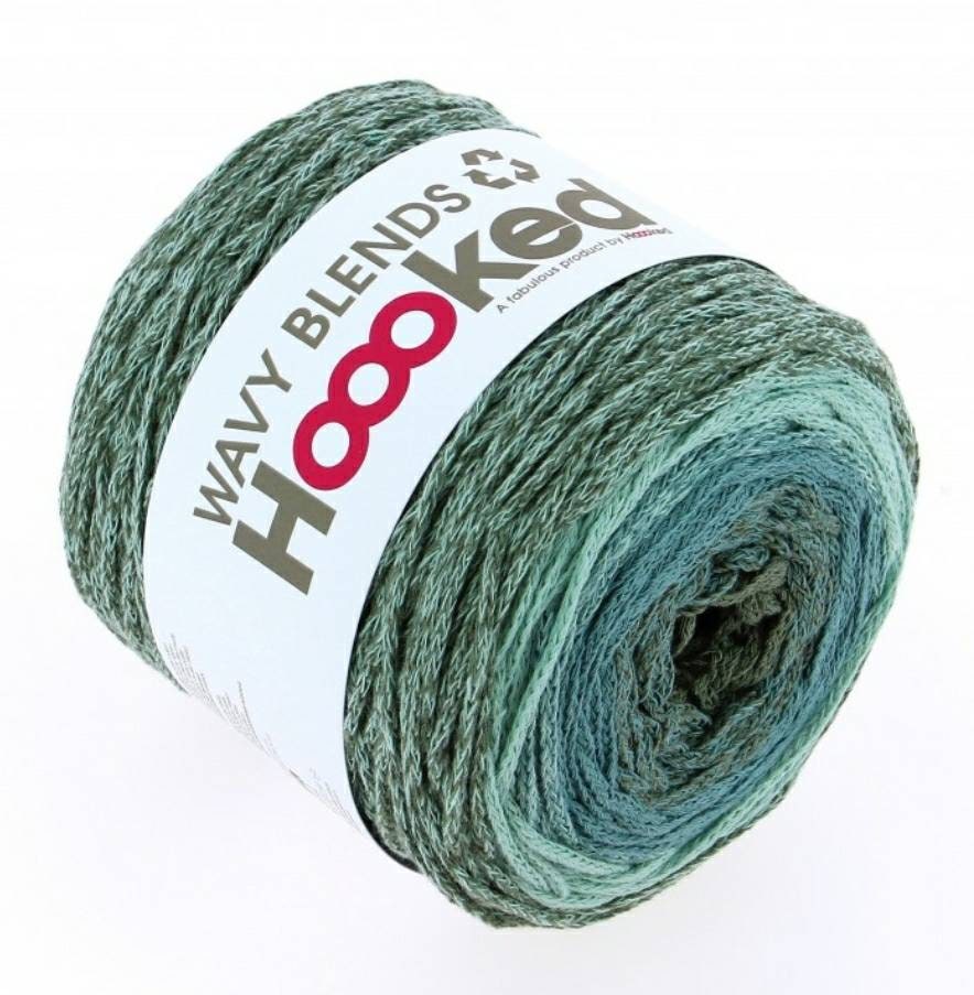 Hoooked Wavy Blends Gradient Yarn Bobbel Recycled Cotton Crochet Yarn Knitted Yarn Gradient Yarn cake Multicolor