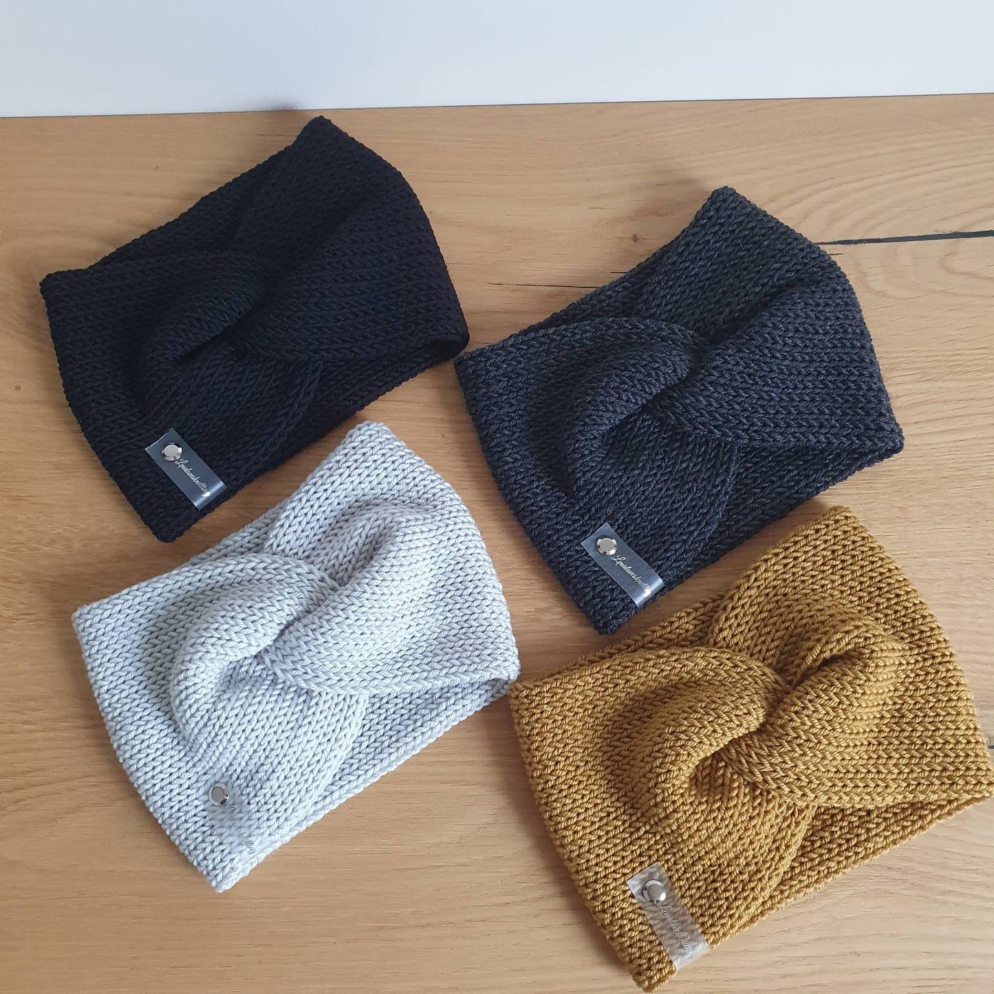 Stirnband Twist aus 100 % Merinowolle