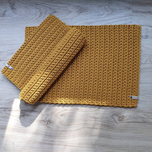 Handmade doormat crocheted from 100% washable recycled cotton