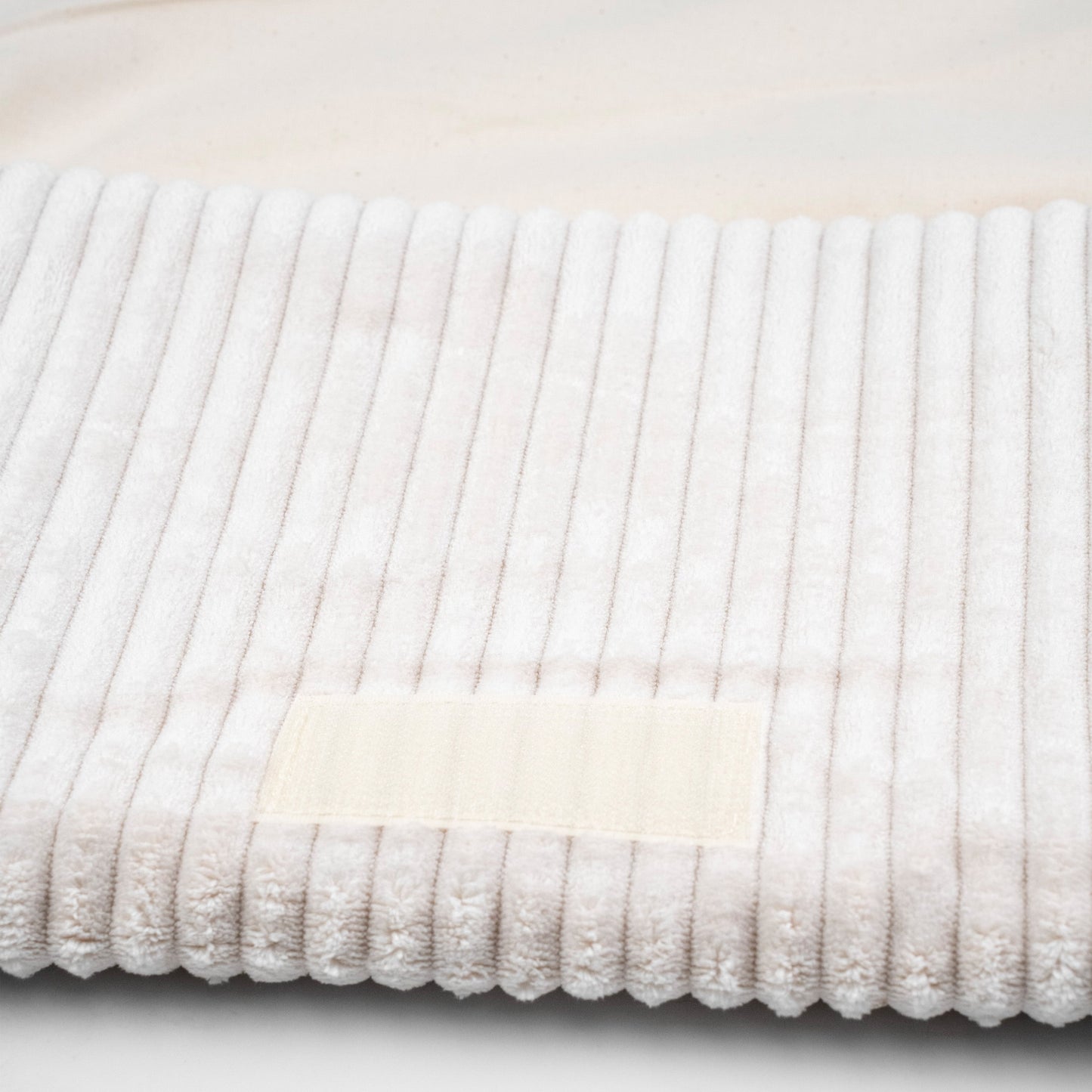 Wickelunterlage Cord – kompakte Windeltasche für unterwegs