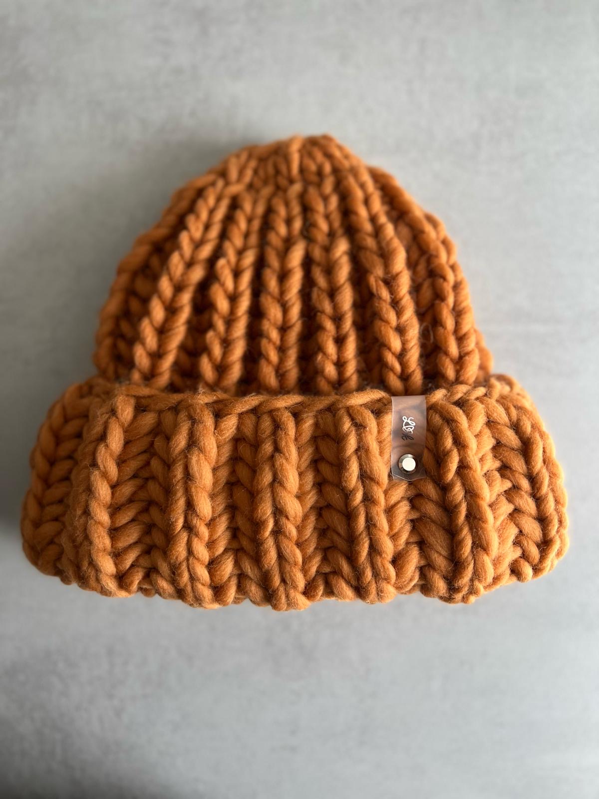 Bonnet tricoté à la main en laine extra épaisse
