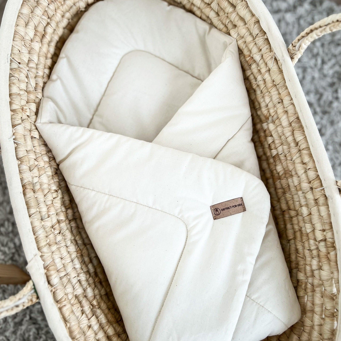 Babyhörnchen aus 100% Bio Baumwolle – Nachhaltige & kuschelige Einschlagdecke