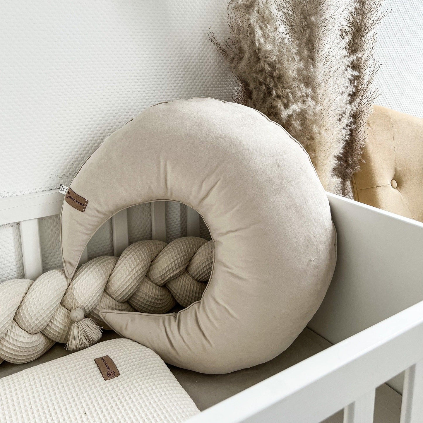 Stillkissen Halbmond Velours– Komfort, Unterstützung & vielseitige Nutzung