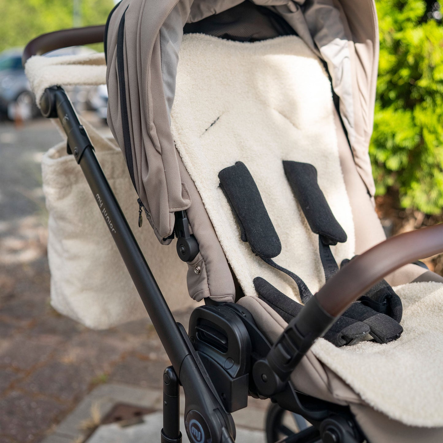 Sitzauflage Teddystoff Bouclé für den Kinderwagen - universell passend