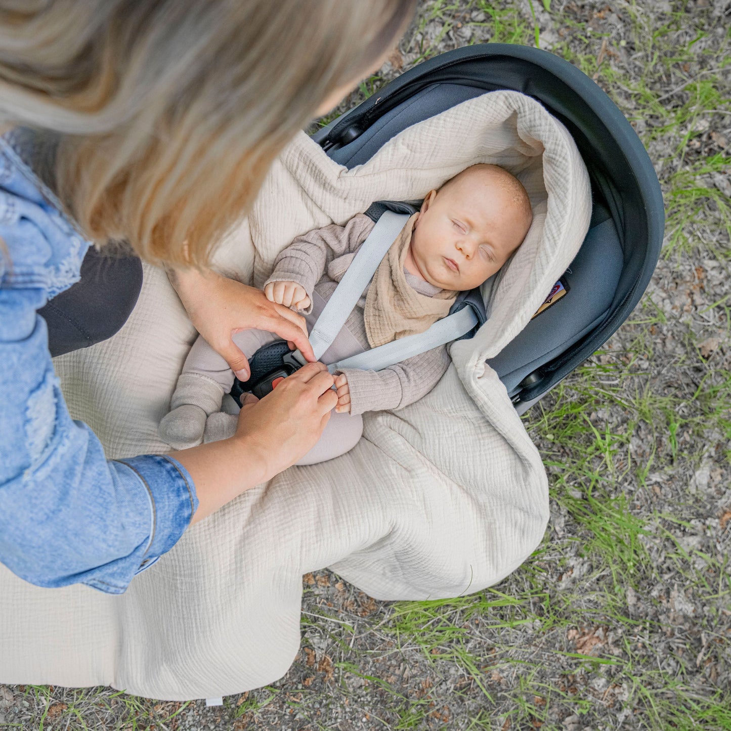 Einschlagdecke Musselin – Perfekt für jede Autoschale