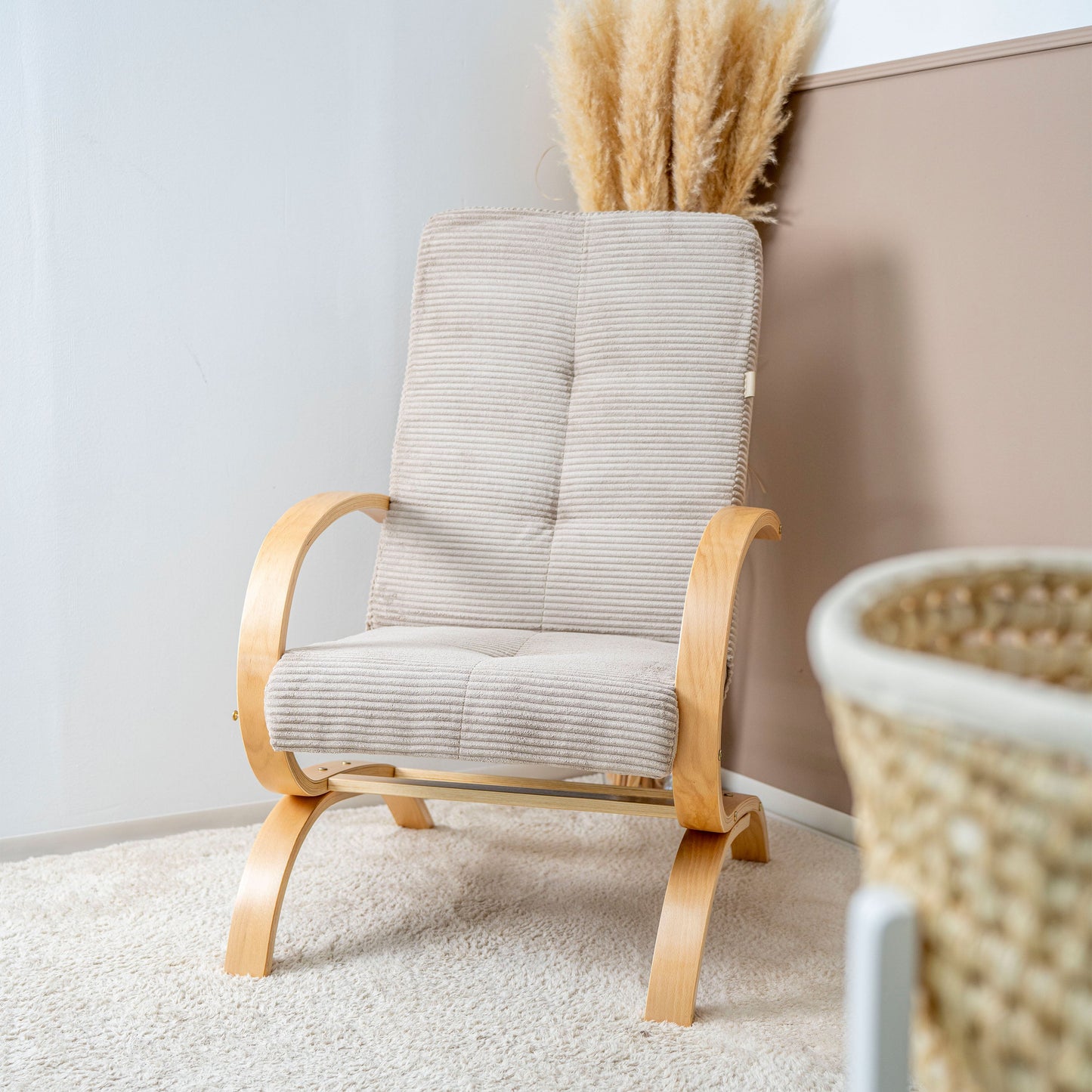 Stillsessel aus Cord – Ergonomisch, stilvoll & vielseitig einsetzbar