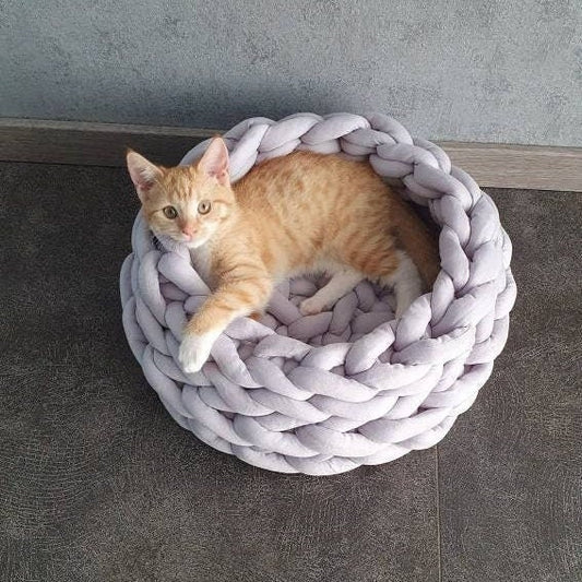 Katzenbett Katzenkorb Hundebett Hundekörbchen Chunky Grobstrick Grau oder Cremefarben 50cm Durchmesser Weich Gepolstert