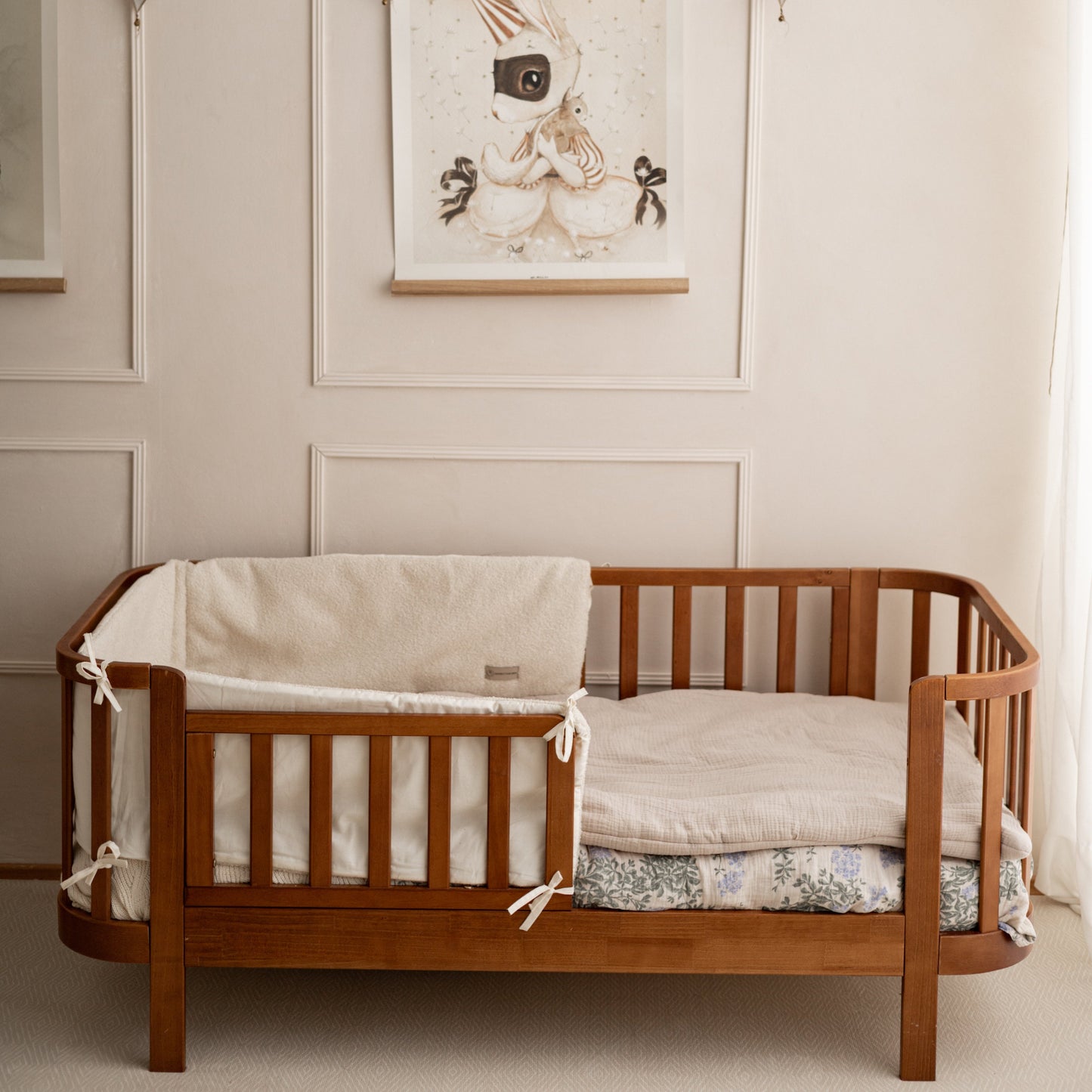 Bettumrandung Teddy Bouclé – Weiche Premium Umrandung für Baby- & Beistellbetten