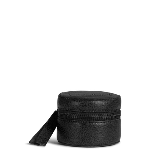 MUUD Helsinki handmade leather cube for needles and small accessories