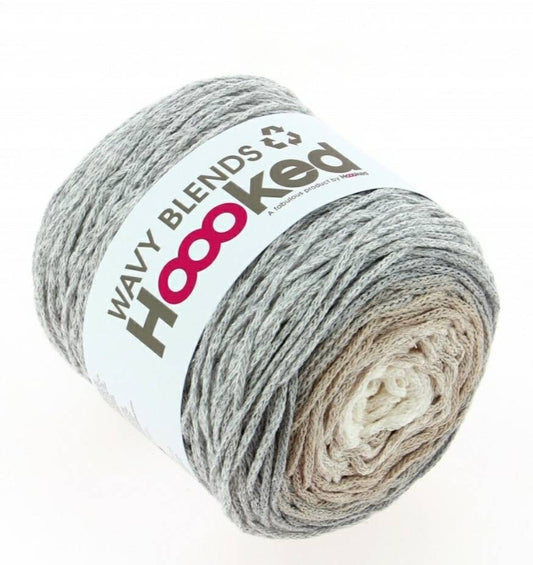 Hoooked Wavy Blends Gradient Yarn Bobbel Recycled Cotton Crochet Yarn Knitted Yarn Gradient Yarn cake Multicolor