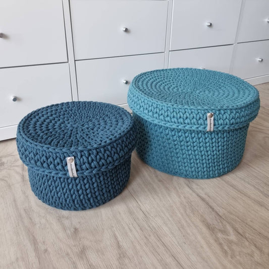 Storage basket crocheted with lid XS